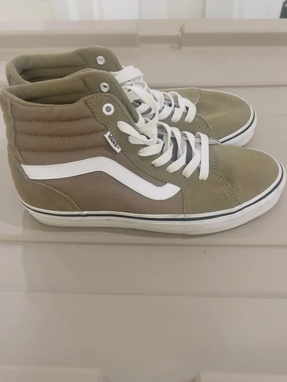 Ladies vans brown and olive Green High-Top Sneakers with White Laces